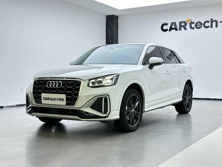 Фото 1 - Audi Q2L