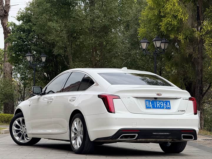 Фото 2 - Cadillac CT5