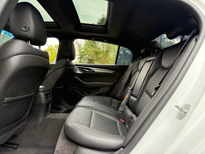 Фото 7 - Cadillac CT5