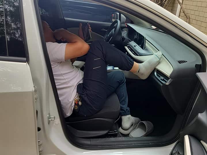 Фото 7 - Buick Velite 6