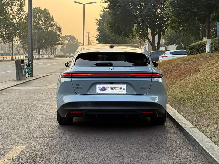 Фото 4 - Nio ET5T