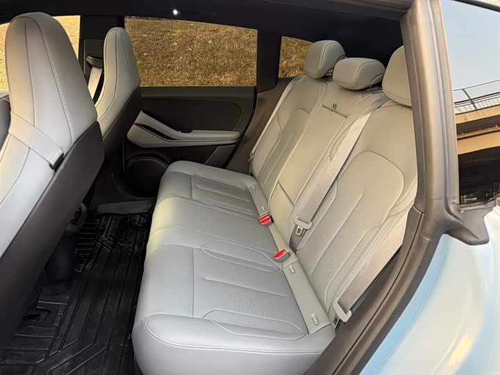 Фото 9 - Nio ET5T