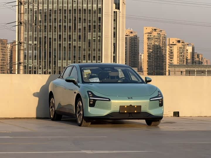 Фото 2 - XPeng Mona M03