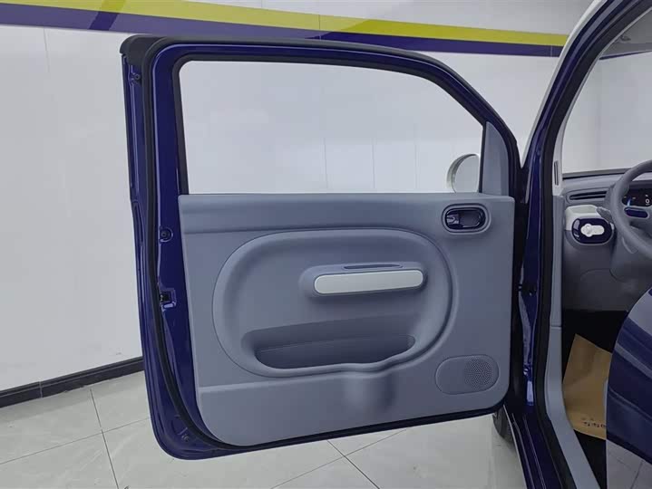 Фото 7 - Bestune Pony