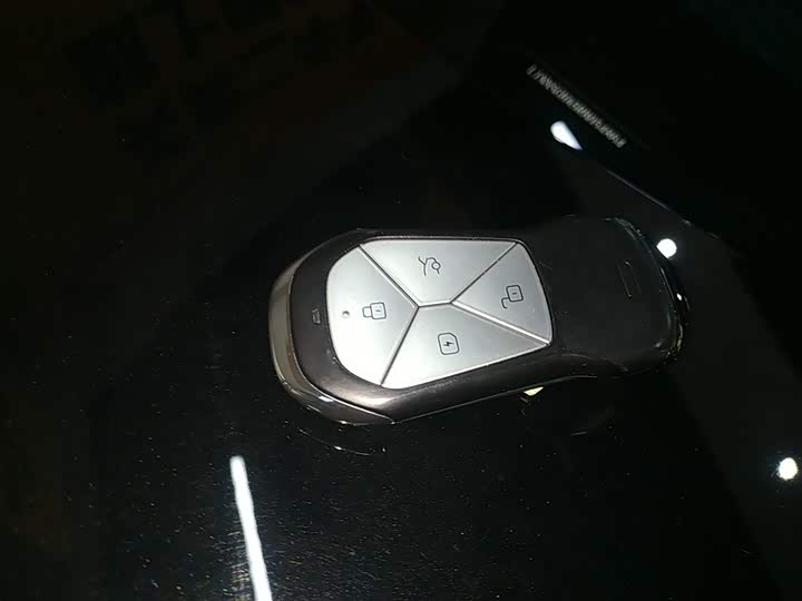 Фото 9 - XPeng G6