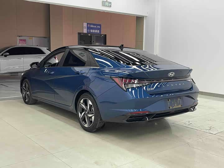 Фото 4 - Hyundai Elantra N line