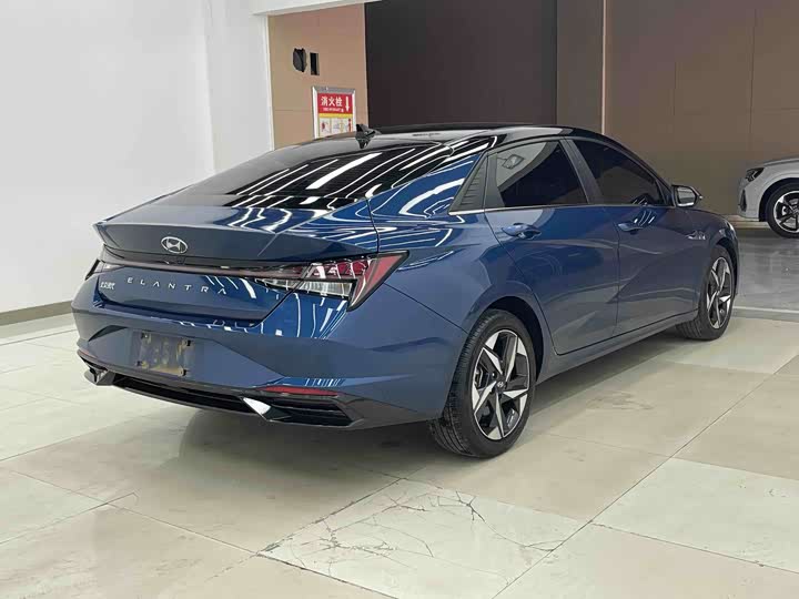 Фото 6 - Hyundai Elantra N line