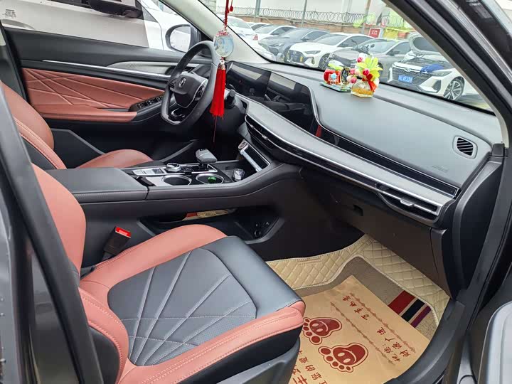 Фото 6 - Changan Eado Plus