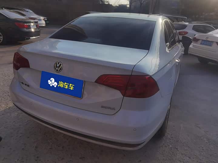 Фото 3 - Volkswagen Bora