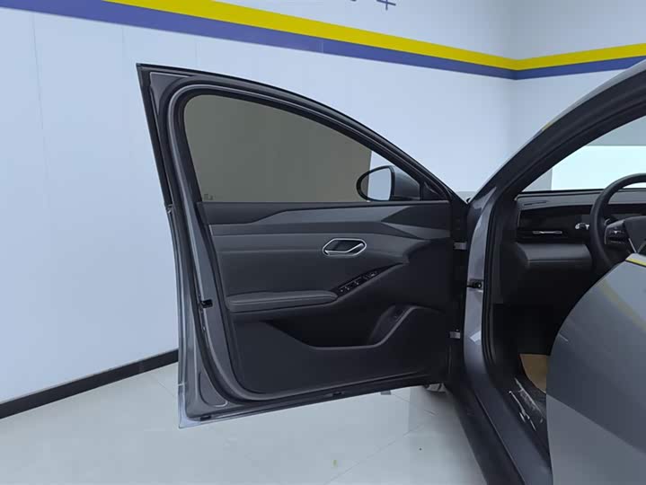 Фото 7 - BYD Qin L