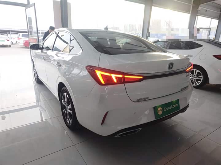 Фото 5 - Changan Eado Plus