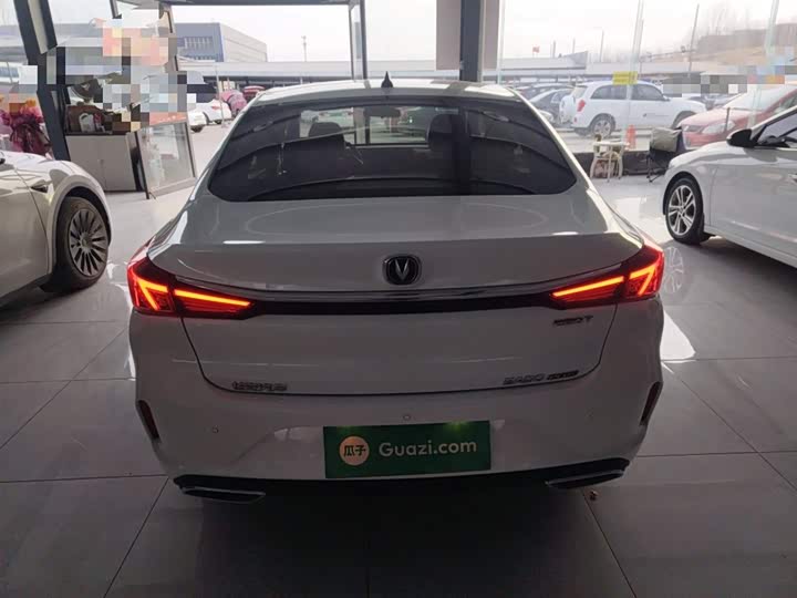 Фото 6 - Changan Eado Plus