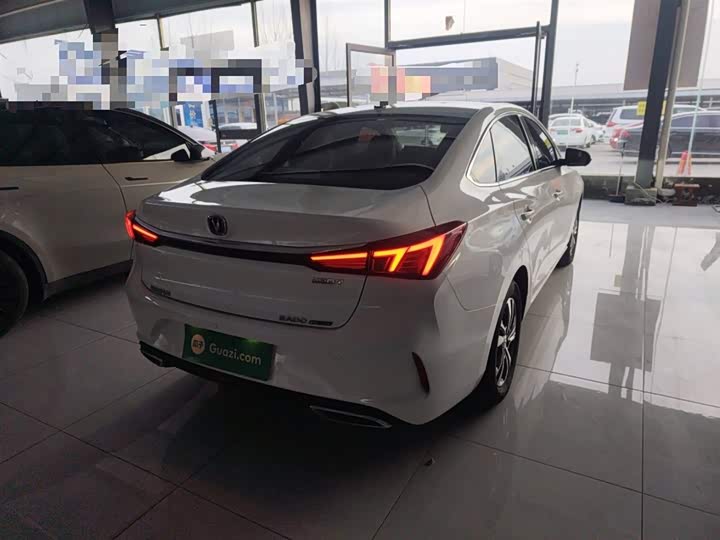 Фото 7 - Changan Eado Plus