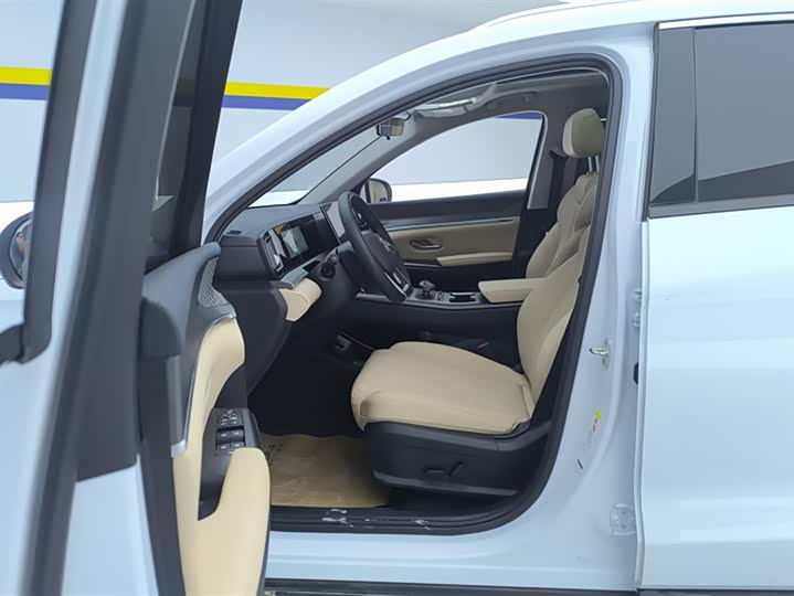 Фото 9 - BYD Song Pro Hybrid