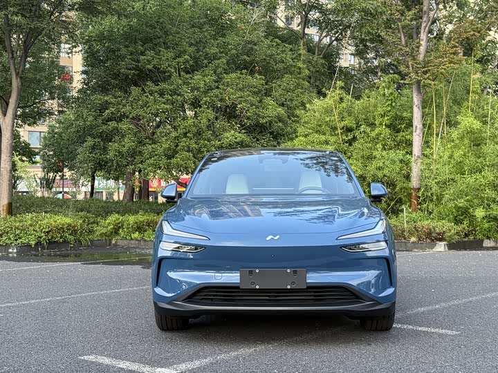 Фото 2 - Nio Onvo L60