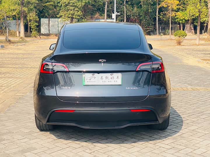 Фото 5 - Tesla Model Y