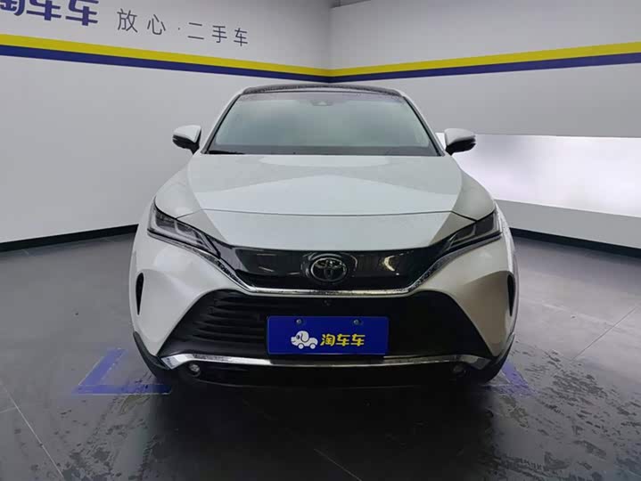 Фото 2 - Toyota Harrier