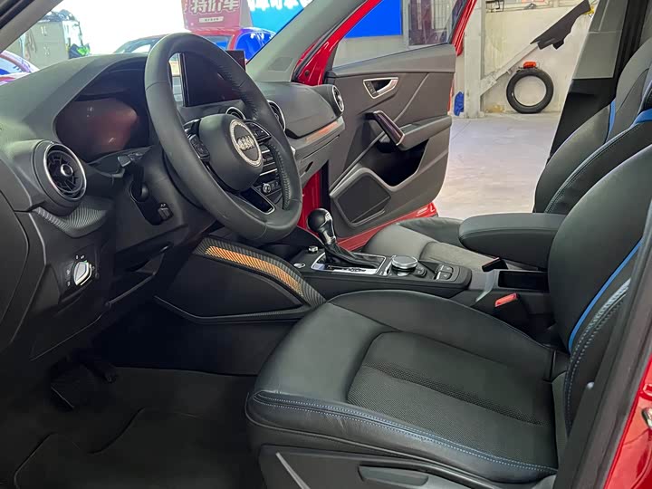 Фото 9 - Audi Q2L e-tron