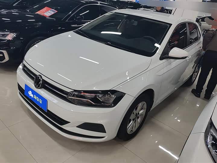 Фото 1 - Volkswagen Polo