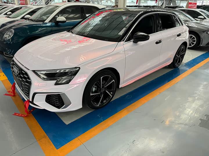 Фото 1 - Audi A3