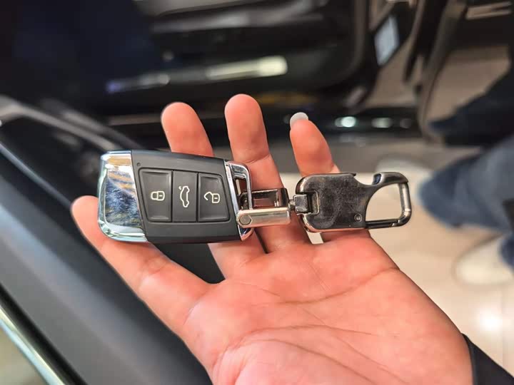 Фото 9 - Volkswagen Magotan