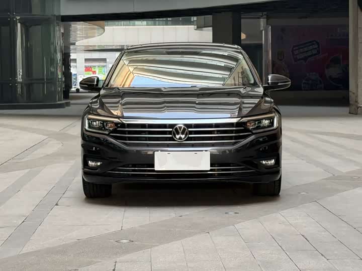 Фото 2 - Volkswagen Sagitar L