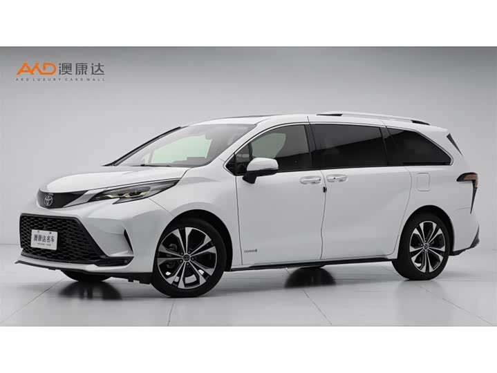 Фото 1 - Toyota Granvia