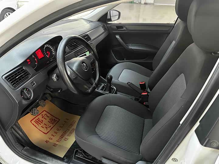 Фото 7 - Volkswagen Santana