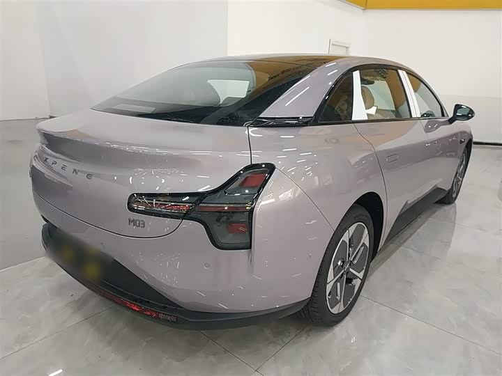 Фото 7 - XPeng Mona M03