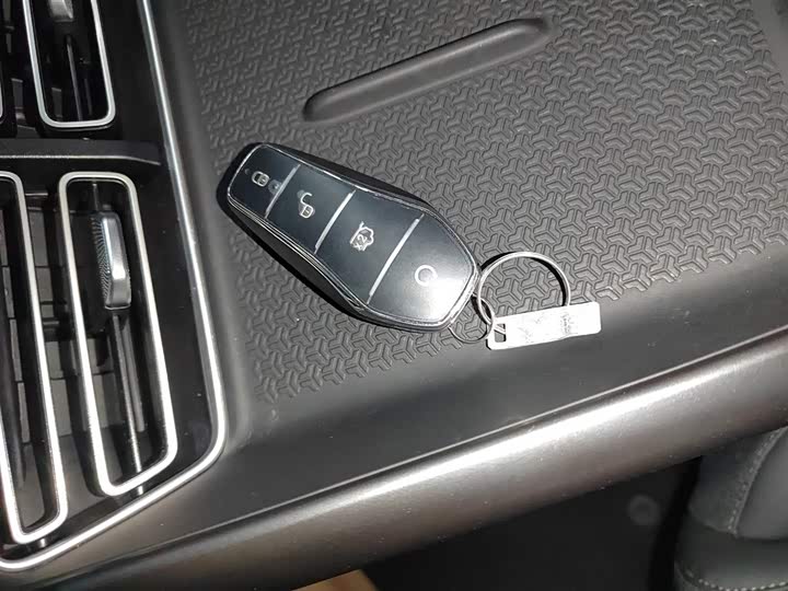 Фото 6 - BYD Song Pro Hybrid