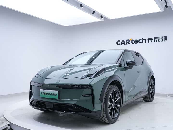 Фото 6 - Zeekr X