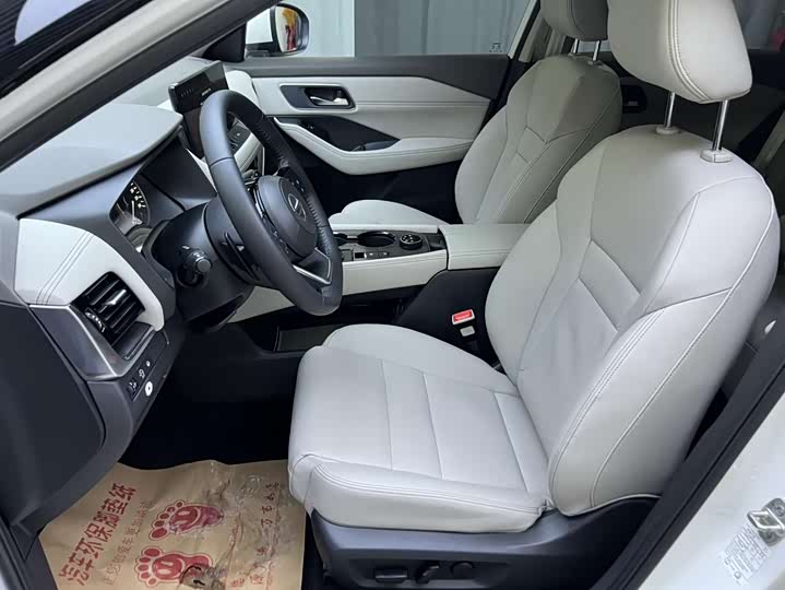 Фото 8 - Nissan X-Trail