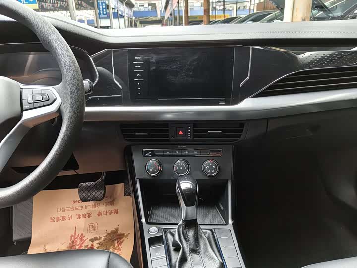 Фото 9 - Volkswagen Passat