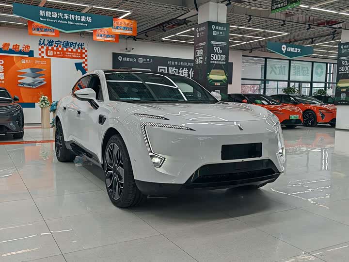 Фото 3 - Avatr 11