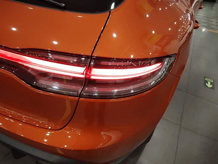 Фото 8 - Porsche Macan