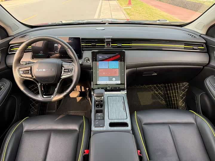 Фото 4 - Roewe RX5