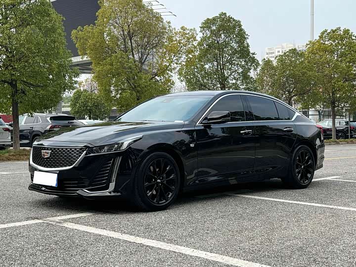 Фото 1 - Cadillac CT5