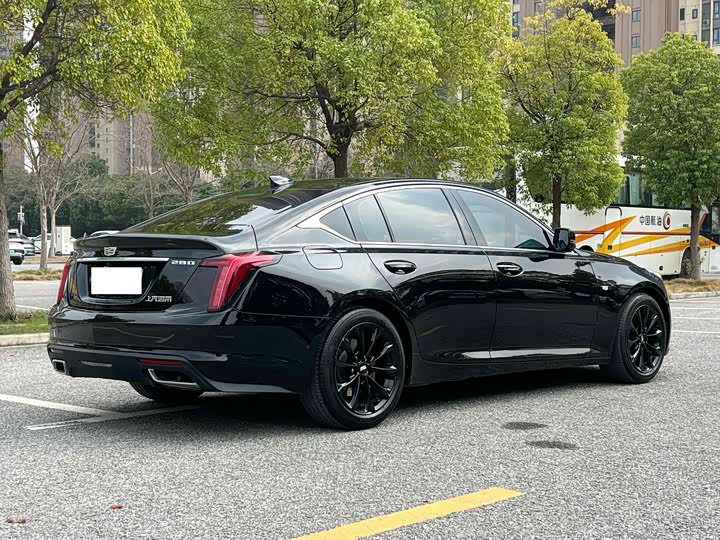 Фото 7 - Cadillac CT5