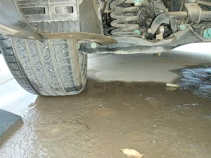 Фото 6 - BYD Song L DM-i Hybrid