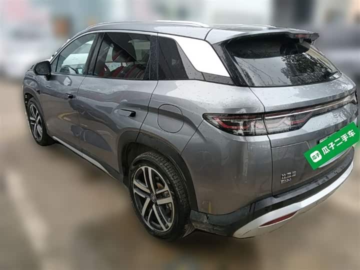 Фото 9 - BYD Song L DM-i Hybrid