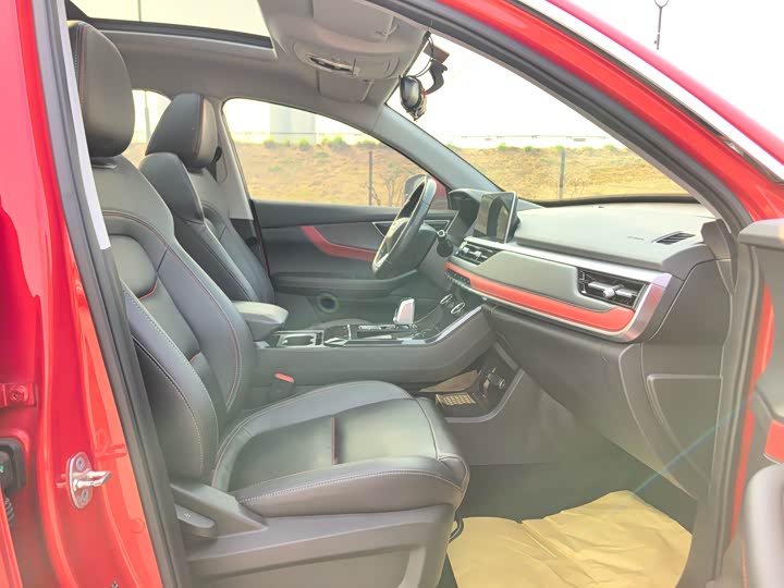 Фото 9 - Chery Tiggo 7