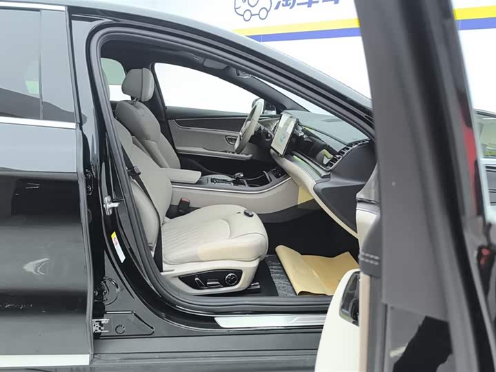 Фото 8 - BYD Han