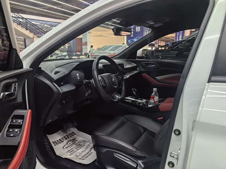 Фото 4 - MG Motor 5