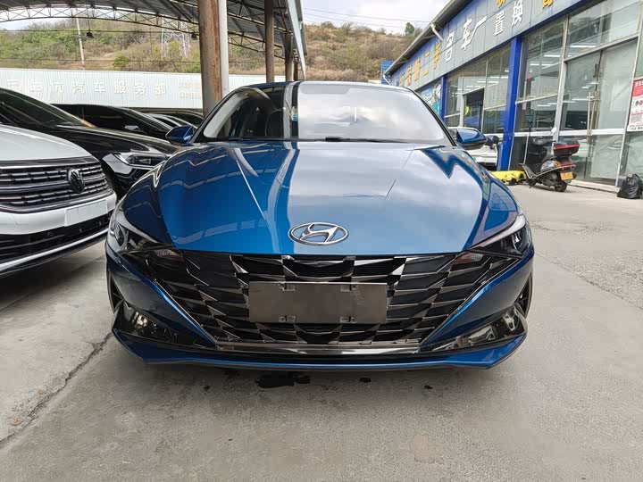 Фото 2 - Hyundai Elantra N line