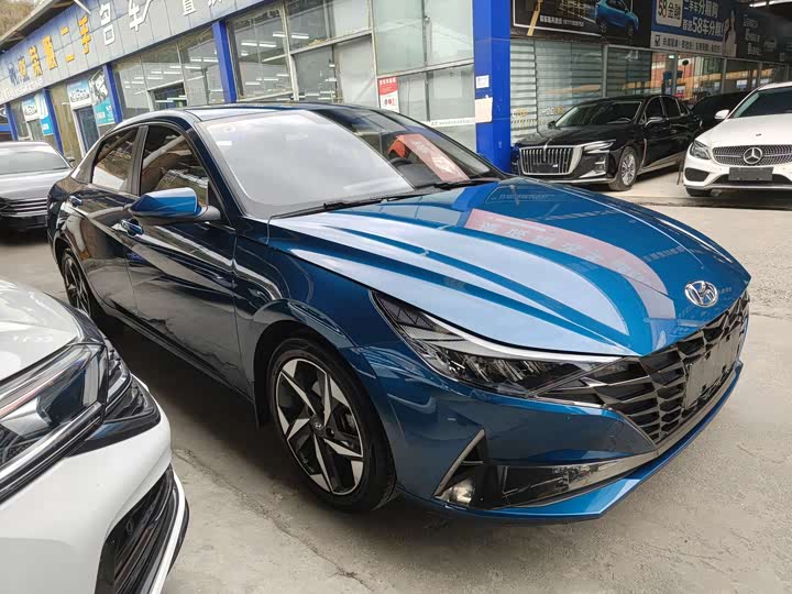 Фото 3 - Hyundai Elantra N line