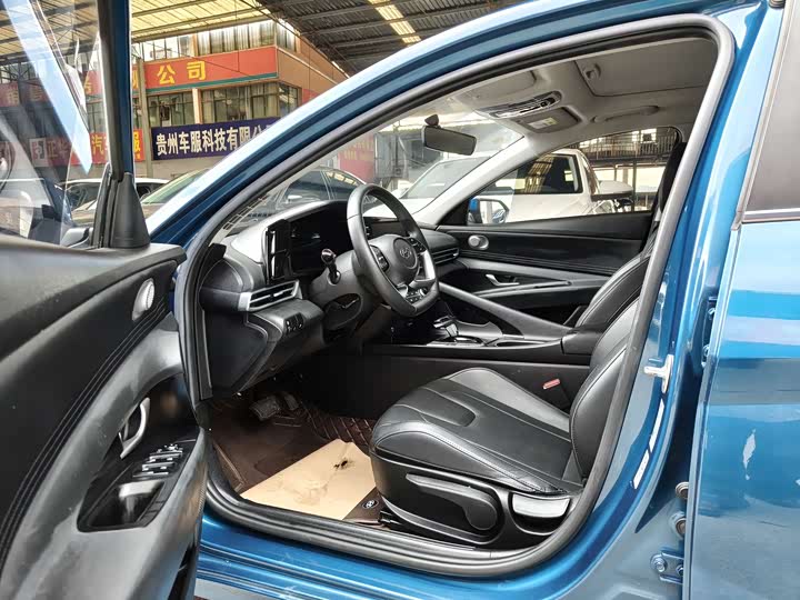 Фото 4 - Hyundai Elantra N line