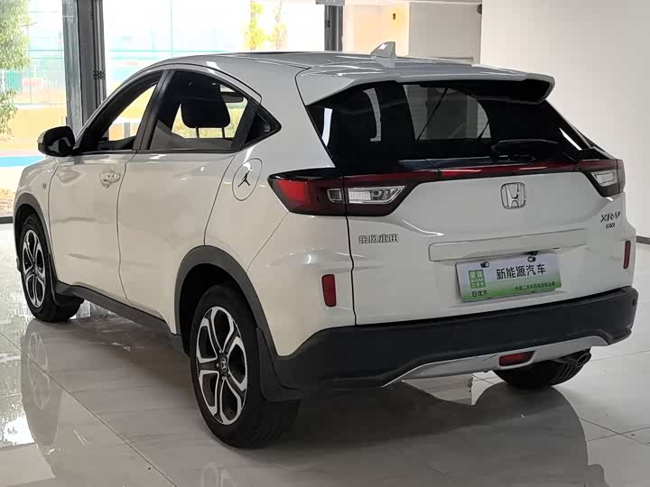 Фото 6 - Tesla Model Y