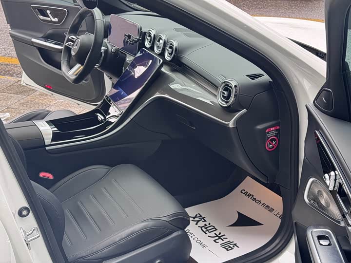 Фото 7 - Mercedes-Benz C-Class