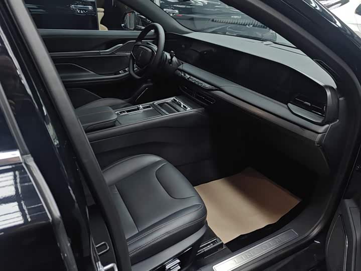 Фото 8 - Lincoln Z (Zephyr)