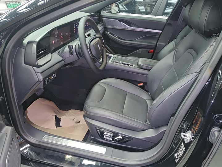 Фото 9 - Lincoln Z (Zephyr)